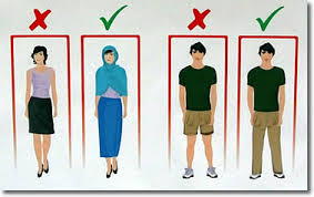 What to wear in the Blue Mosque - Roamaroo Travel Blog What to wear in the Blue Mosque - Roamaroo Travel Blog