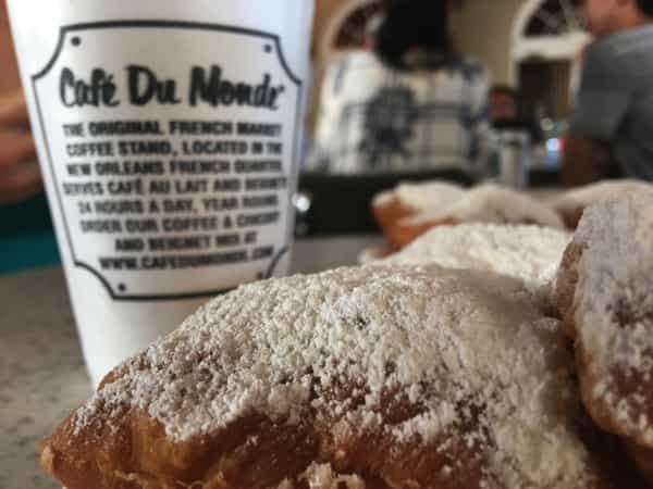 Where to eat in New Orleans Cafe Du Monde.jpeg Where to eat in New Orleans Cafe Du Monde