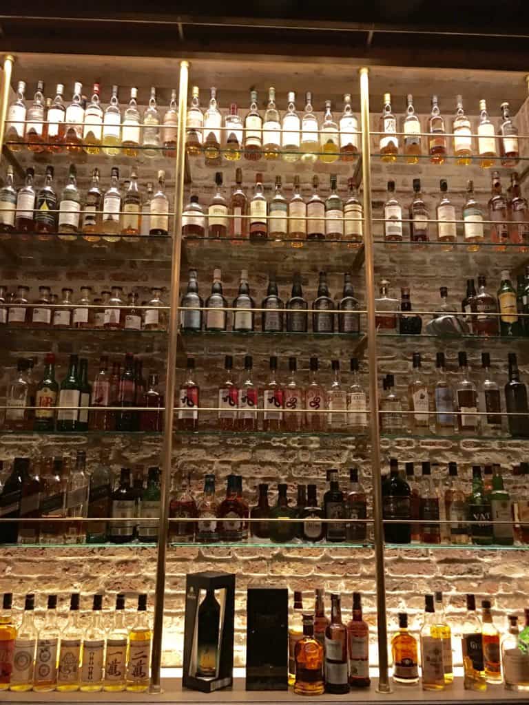 Tokyo Whisky Library