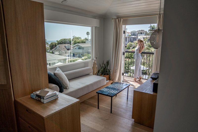 expedia-app expedia-app