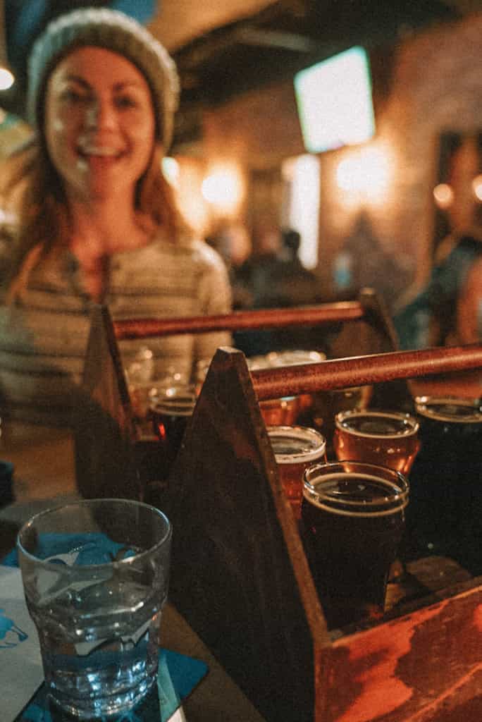 banff-lake-louise banff-lake-louise